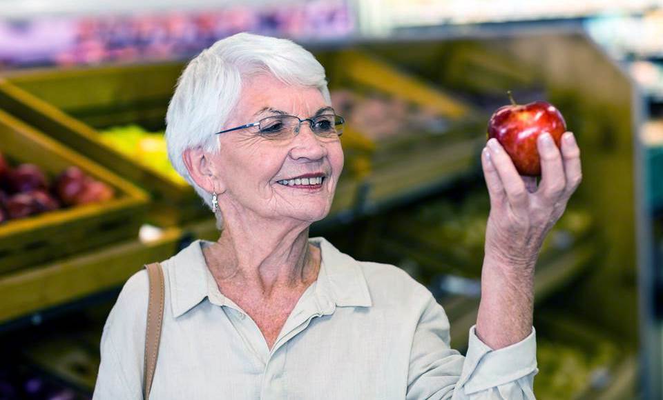 Яблоки при анемии для пожилых людей