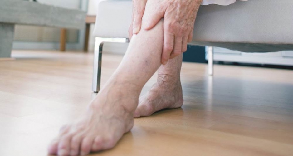 Слабость в ногах в пожилом возрасте