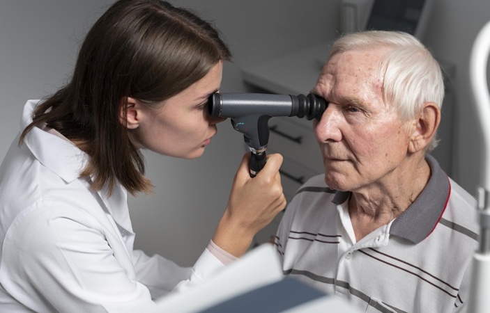 Питание при катаракте глаза в пожилом возрасте
