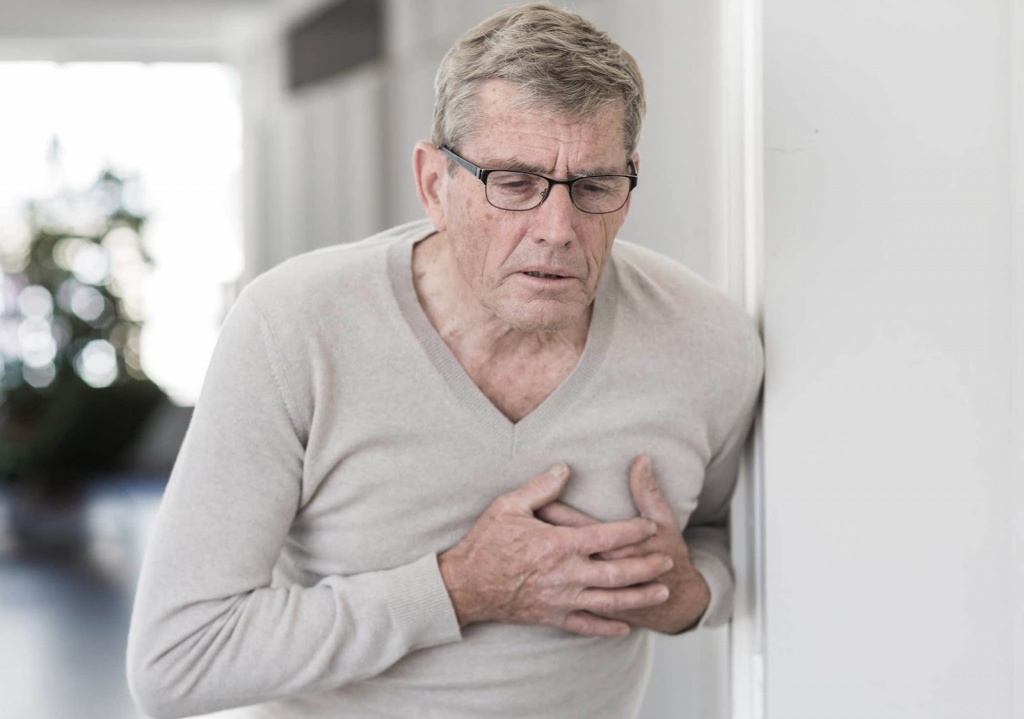 ИБС и инфаркт у пожилого человека